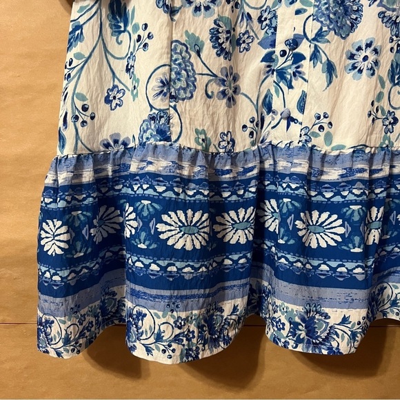 Avara | NWT Peyton Dress Balloon Sleeve High Neck Chinoiserie Floral Size L - Picture 11 of 15